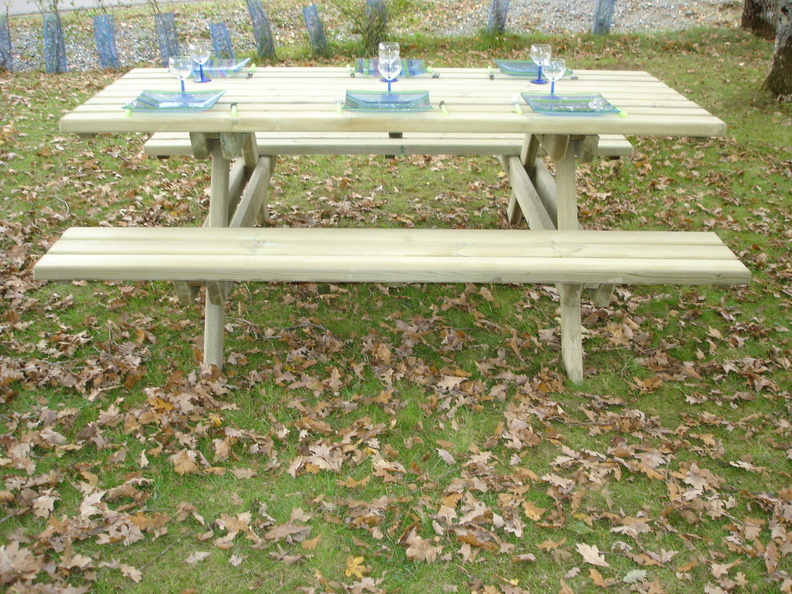 Table de pique nique bois Herbeville  1